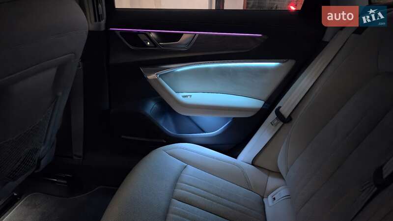 Седан Audi A6 2020 в Одессе