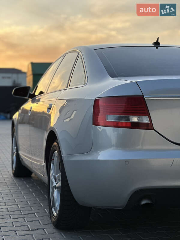 Седан Audi A6 2005 в Владимире