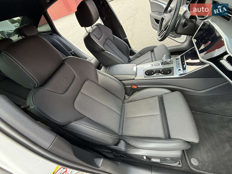 Седан Audi A6 2021 в Киеве