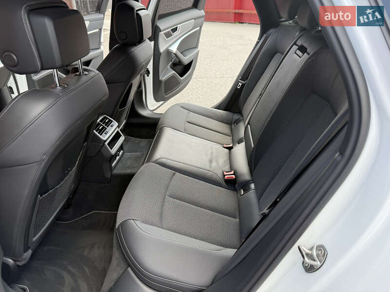 Седан Audi A6 2021 в Киеве