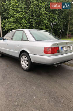 Седан Audi A6 1996 в 