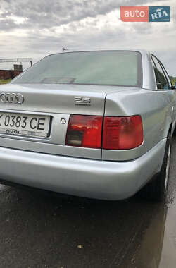 Седан Audi A6 1996 в 