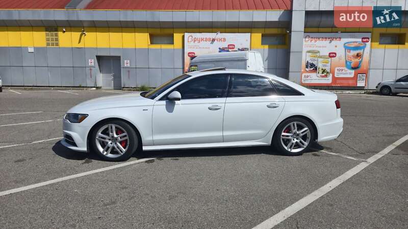 Седан Audi A6 2015 в Львове