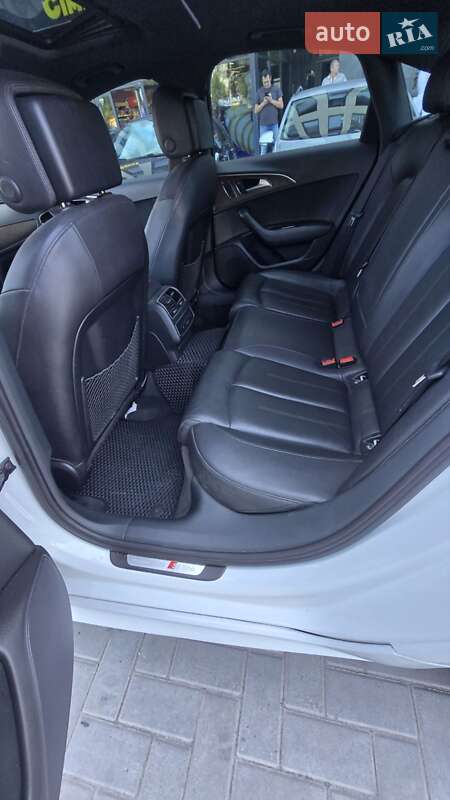 Седан Audi A6 2015 в Львове
