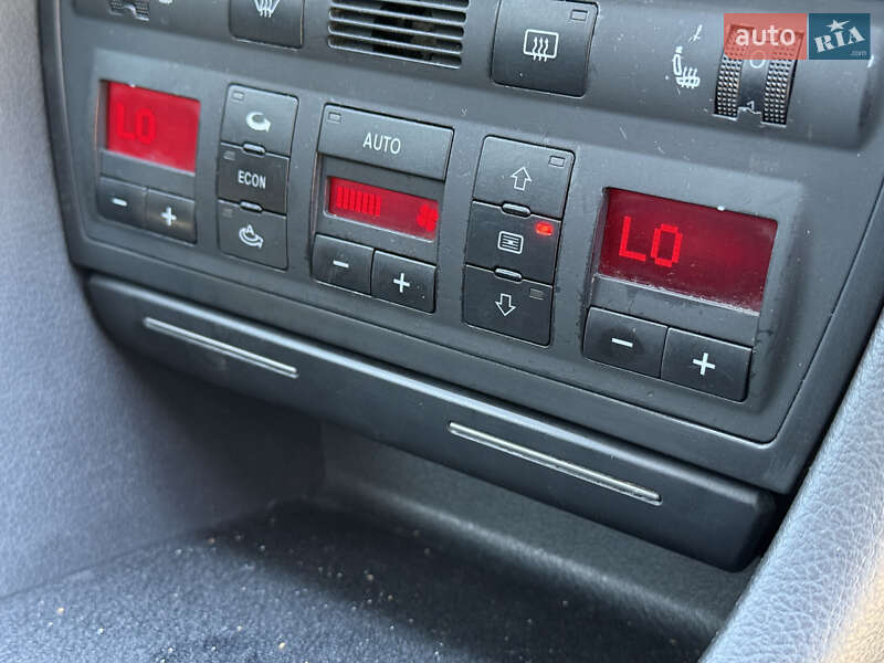 Универсал Audi A6 2002 в Самборе