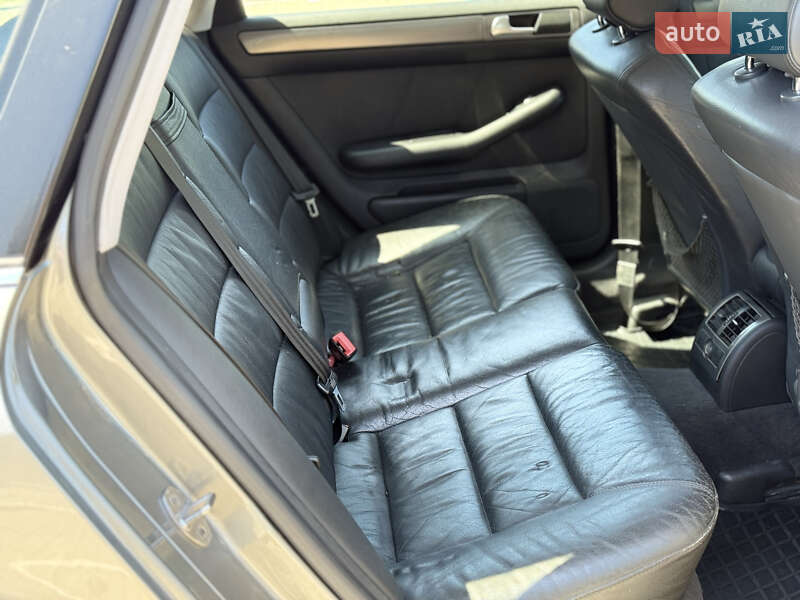 Универсал Audi A6 2002 в Самборе