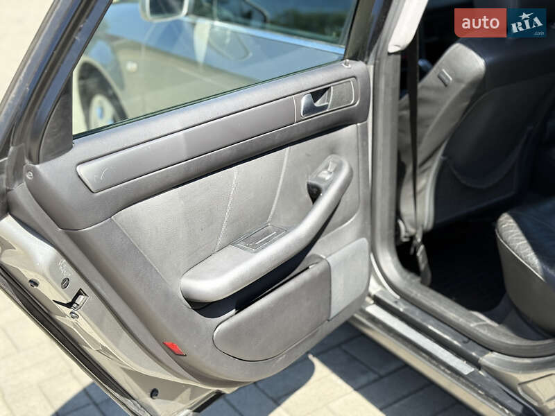 Универсал Audi A6 2002 в Самборе