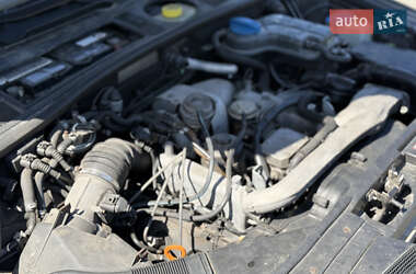 Универсал Audi A6 2002 в 