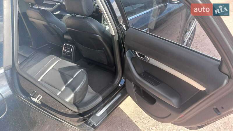 Универсал Audi A6 2010 в Коростене