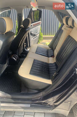 Седан Audi A6 1998 в 