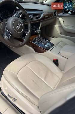 Седан Audi A6 2016 в 