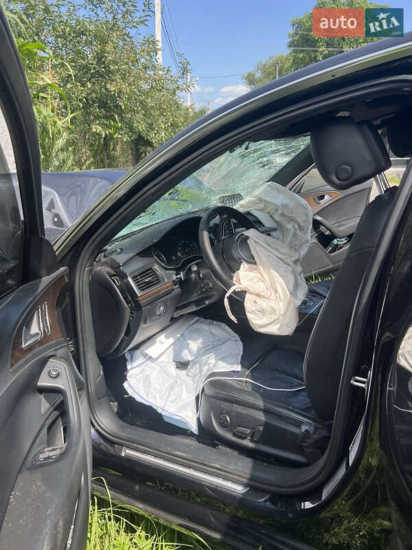 Седан Audi A6 2014 в 
