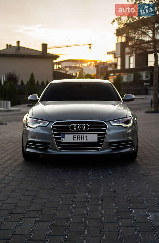 Седан Audi A6 2012 в Ужгороде