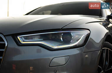 Седан Audi A6 2012 в 