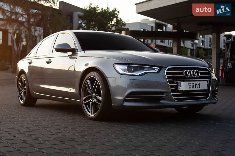 Седан Audi A6 2012 в Ужгороде
