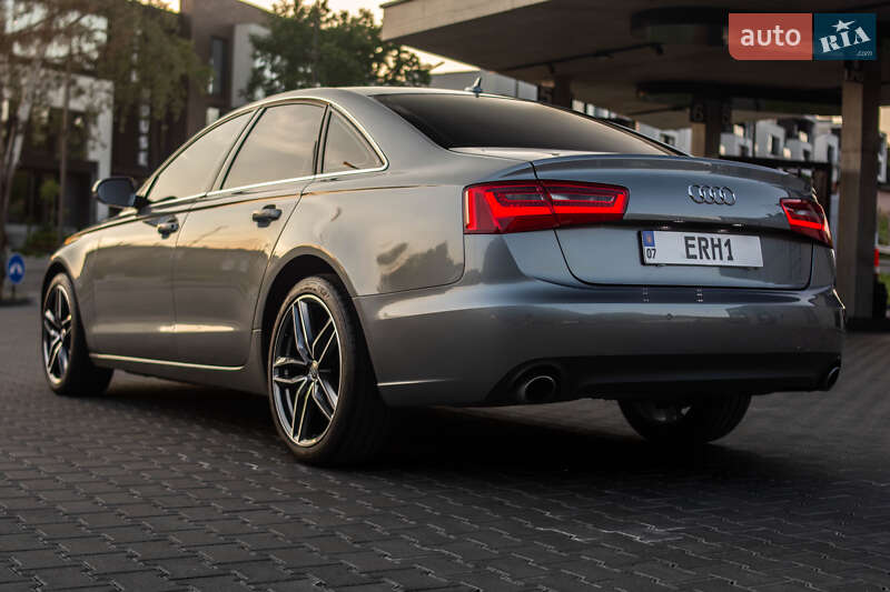 Седан Audi A6 2012 в Ужгороде