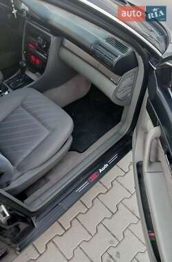 Седан Audi A6 1997 в 