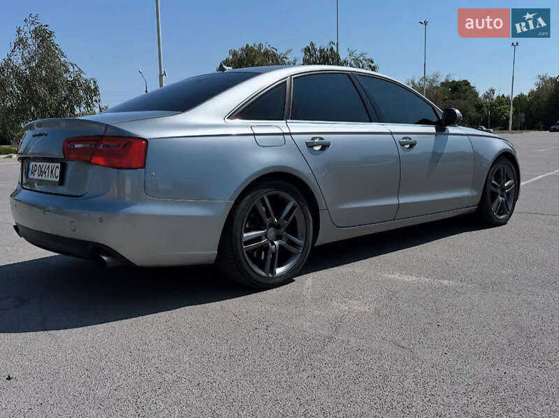 Седан Audi A6 2014 в Запоріжжі