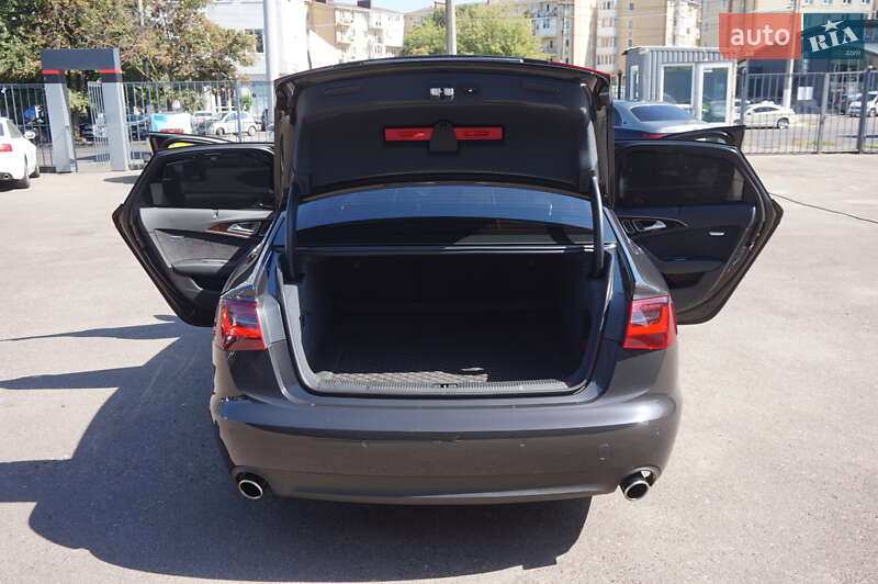 Седан Audi A6 2011 в Одессе
