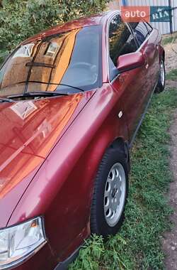 Седан Audi A6 1999 в 