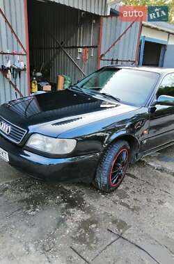 Седан Audi A6 1995 в 