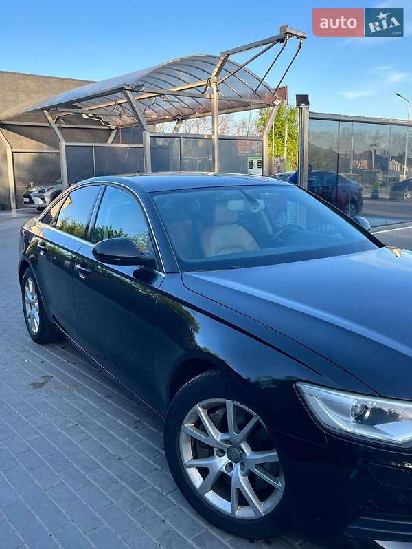 Седан Audi A6 2011 в Киеве