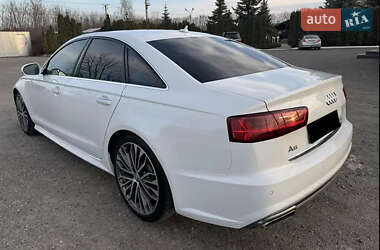 Седан Audi A6 2015 в 