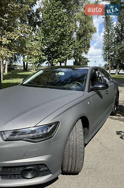 Седан Audi A6 2015 в 