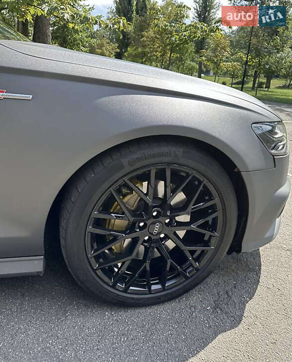 Седан Audi A6 2015 в Ивано-Франковске