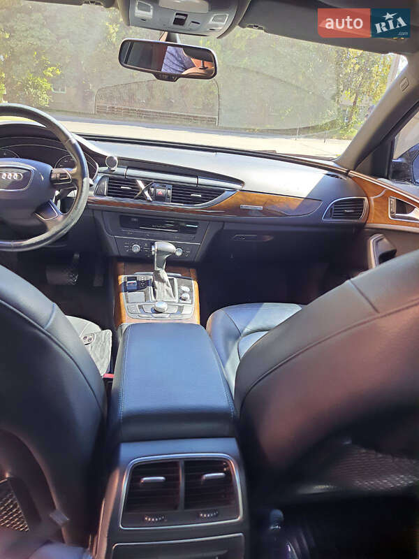 Седан Audi A6 2013 в Горохове