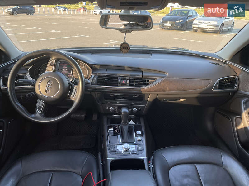 Седан Audi A6 2017 в Киеве