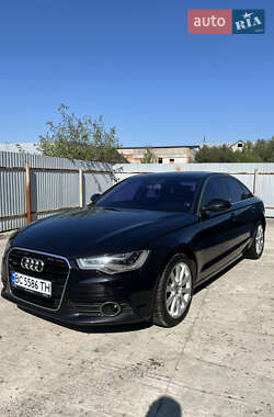 Седан Audi A6 2013 в Новояворовске