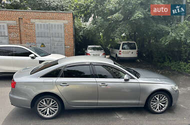 Седан Audi A6 2012 в 