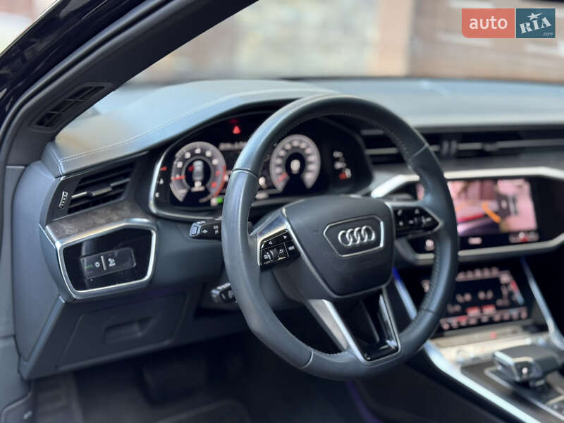 Седан Audi A6 2019 в Ужгороді