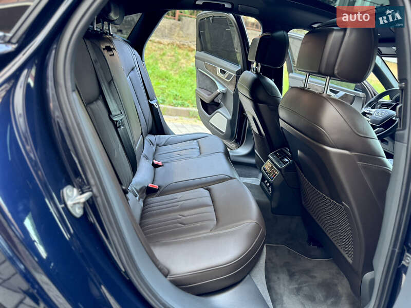 Седан Audi A6 2019 в Ужгороді