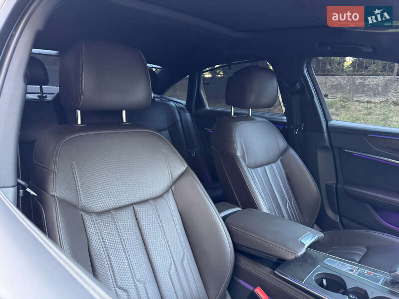 Седан Audi A6 2019 в Ужгороді