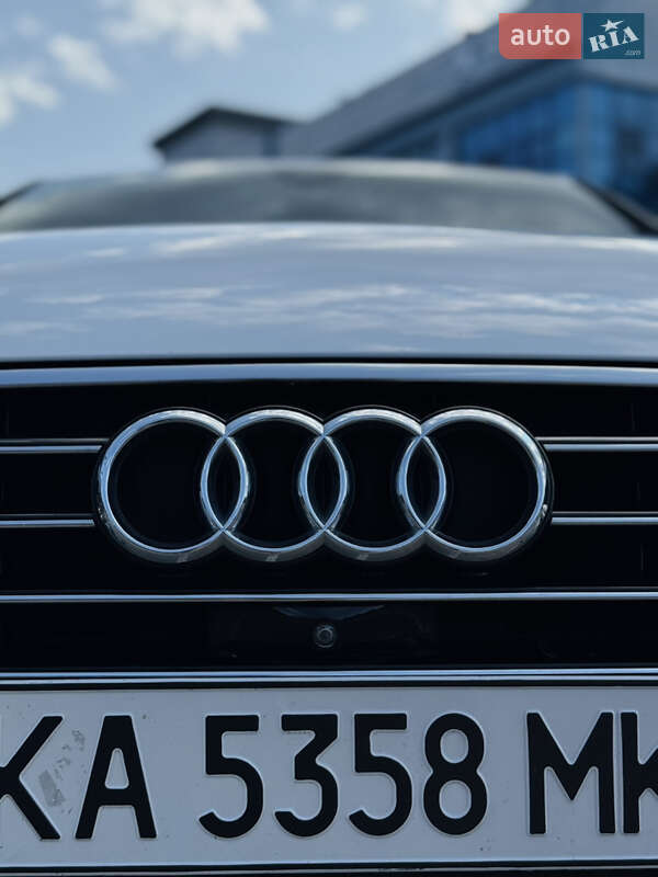 Седан Audi A6 2014 в Киеве