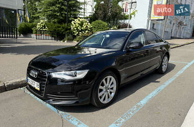 Седан Audi A6 2012 в 