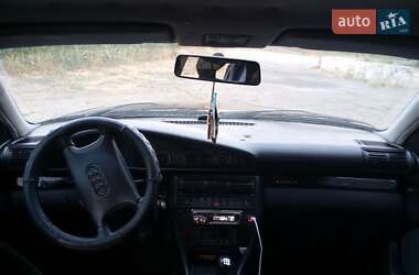 Универсал Audi A6 1996 в 