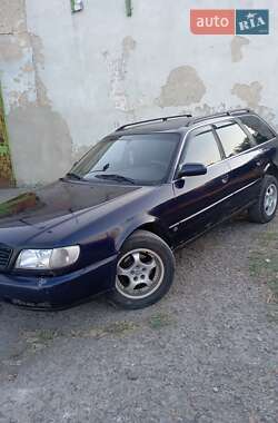 Универсал Audi A6 1996 в 