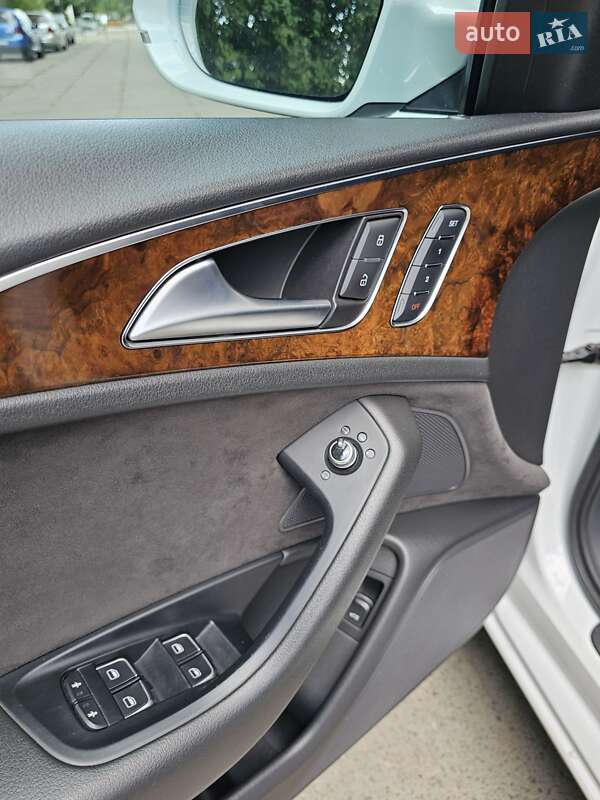 Седан Audi A6 2014 в Киеве