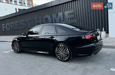 Седан Audi A6 2016 в 
