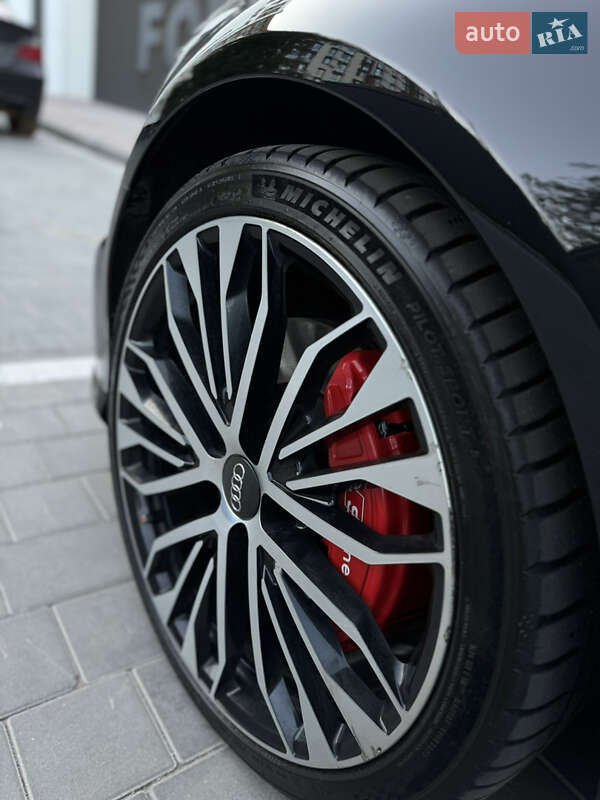 Седан Audi A6 2016 в Виннице