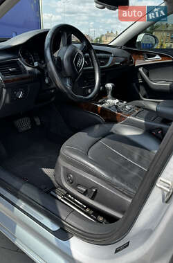 Седан Audi A6 2013 в 