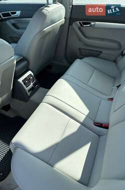 Седан Audi A6 2009 в 