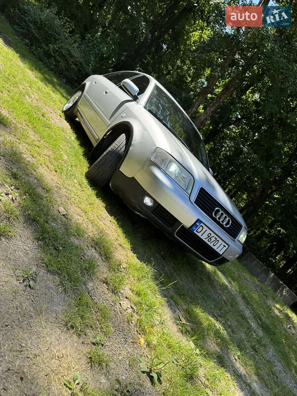 Седан Audi A6 2002 в Хотине
