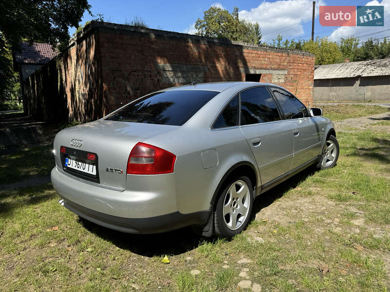 Седан Audi A6 2002 в Хотине