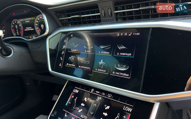 Седан Audi A6 2022 в Львове