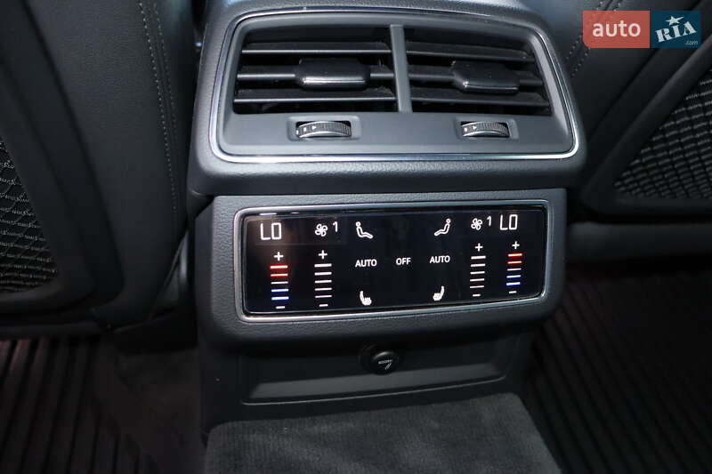 Седан Audi A6 2020 в Львове