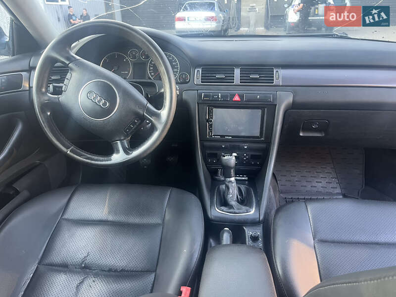 Седан Audi A6 2004 в Каменец-Подольском